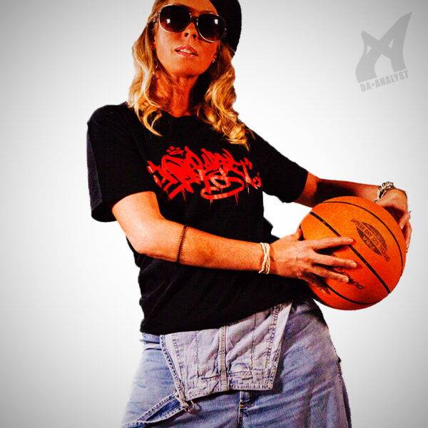 Tshirt_Patricia Da Analyst | Black t-Shirts